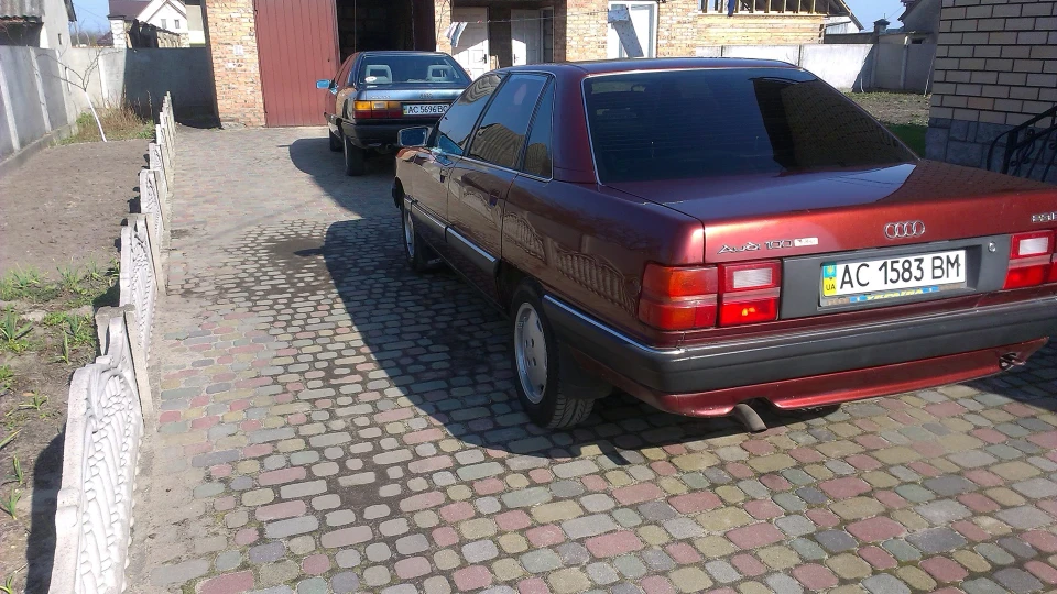 Audi 100 2.3 джедай 2