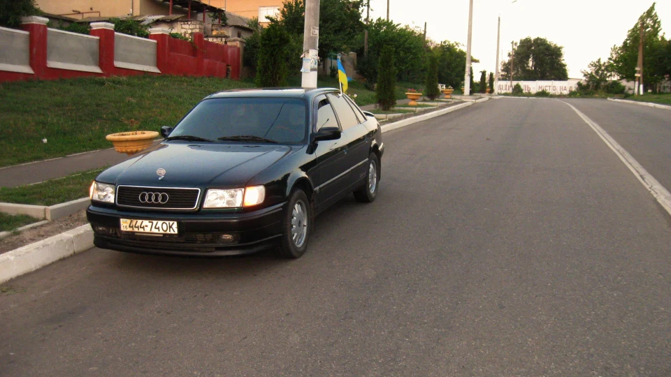 Audi 100 2.3 2