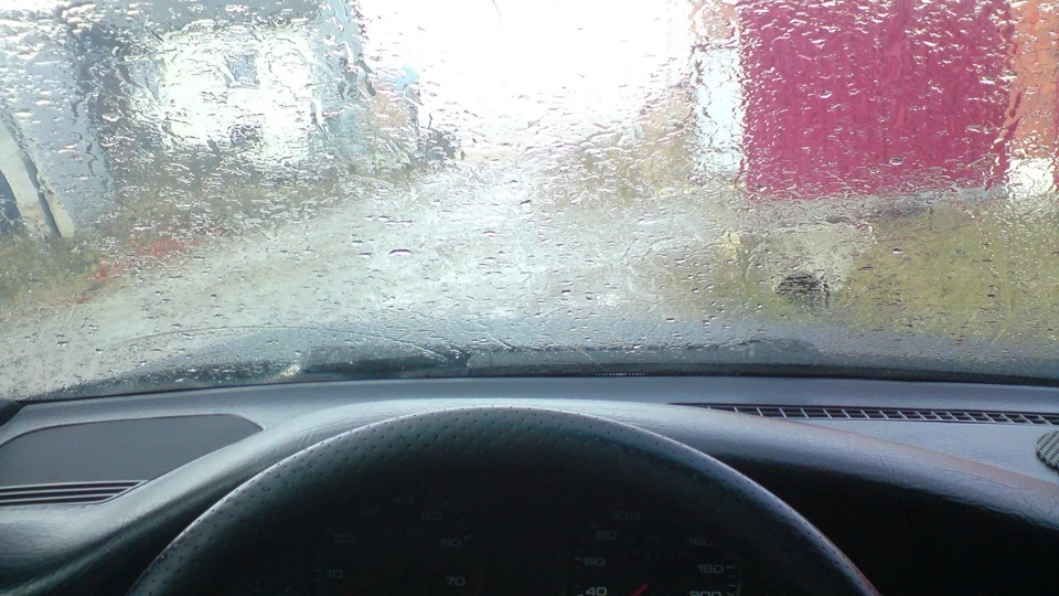 Audi 100 2.3E 4