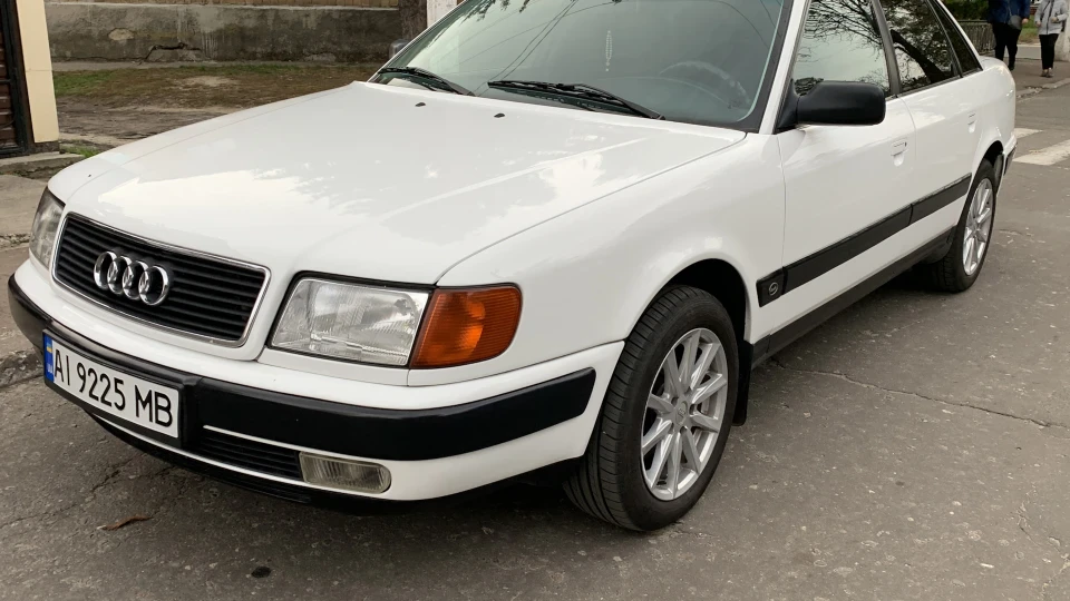 Audi 100 2.3E 3