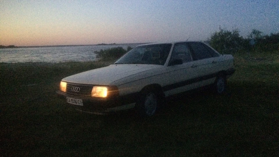 Audi 100 2.4D AAS 2