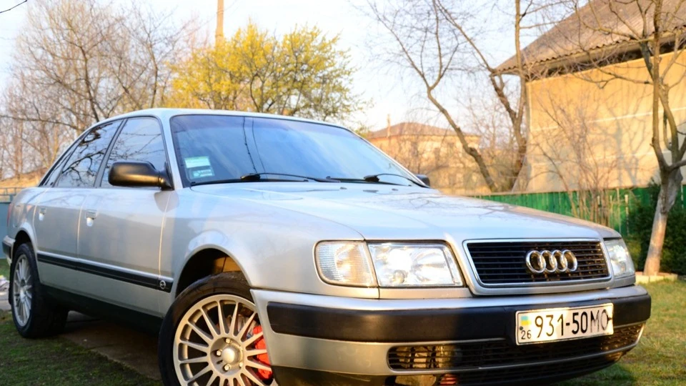 Audi 100 2,5TDI Міцний авто 2