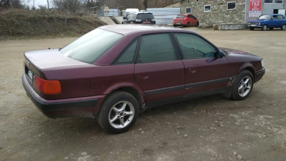 Audi 100 2.6 abc,150 л.с МКПП 5