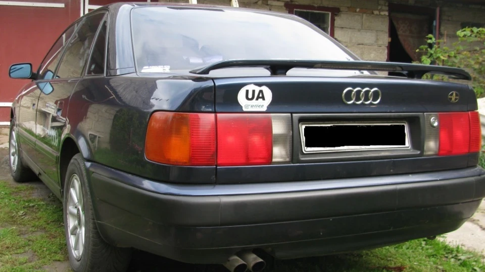 Audi 100 2,6 АВС 4