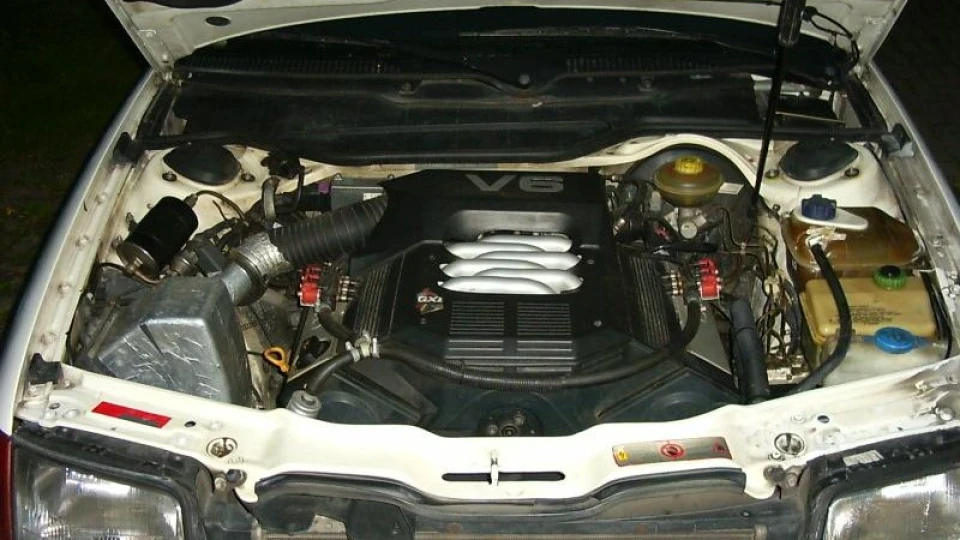 Audi 100 2.6 V6 ПРОДАМ 5