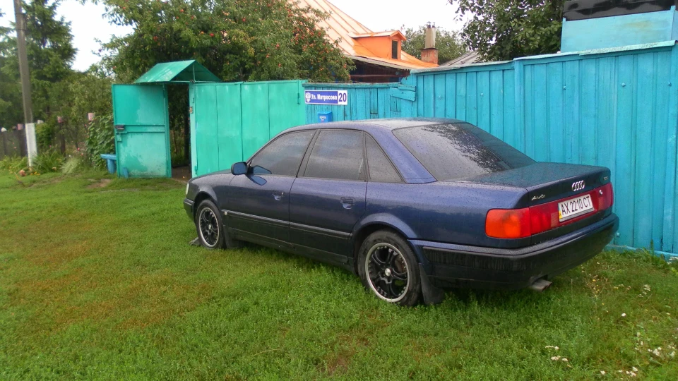 Audi 100 2.6Е 2