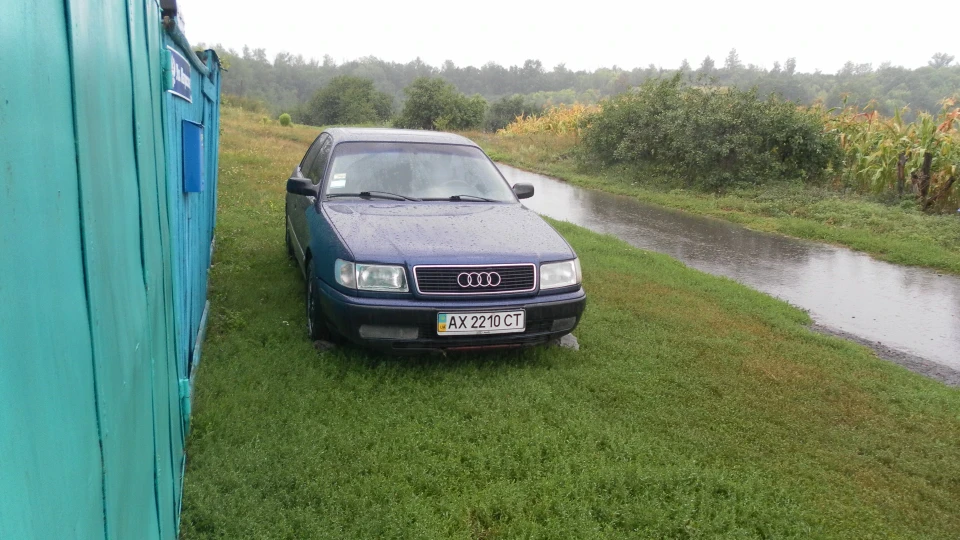 Audi 100 2.6Е 5