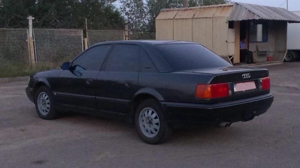 Audi 100 2.8 автомат 5