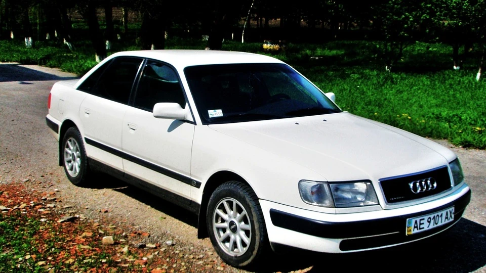 Audi 100 2.8 quattro автомат