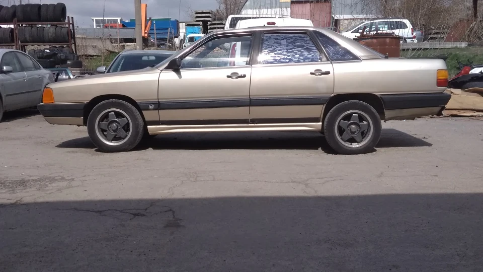 Audi 100 Audi 100 c3 4