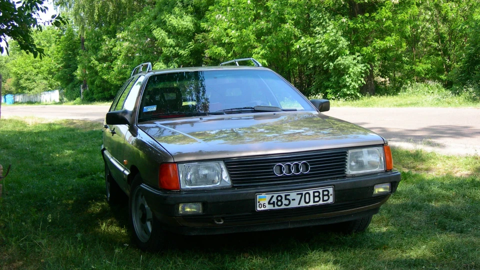 Avant Borozdyne Isportit 3