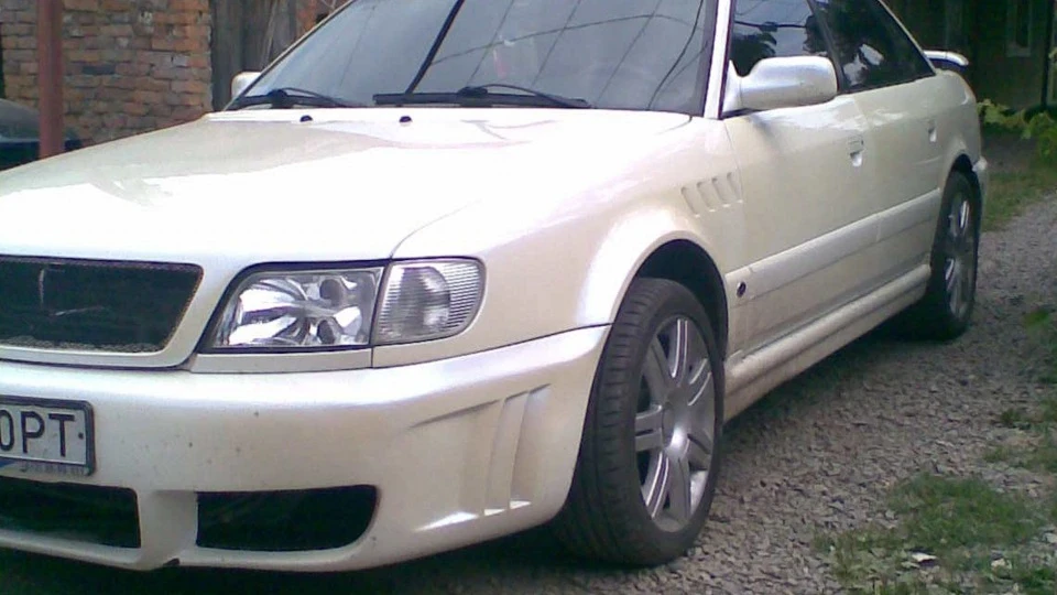 Audi 100 Білий ХАМЕЛЕОН S6 3