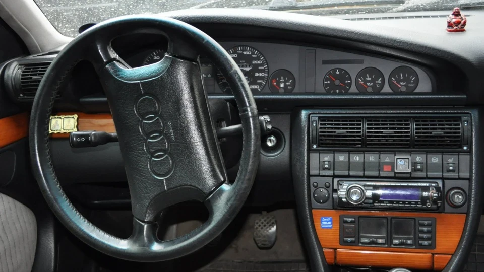 Audi 100 C4 V6 2.8 quattro 4