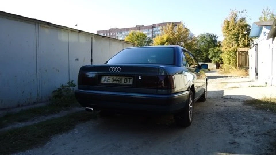 Audi 100 Колір морської хвилі ) 2