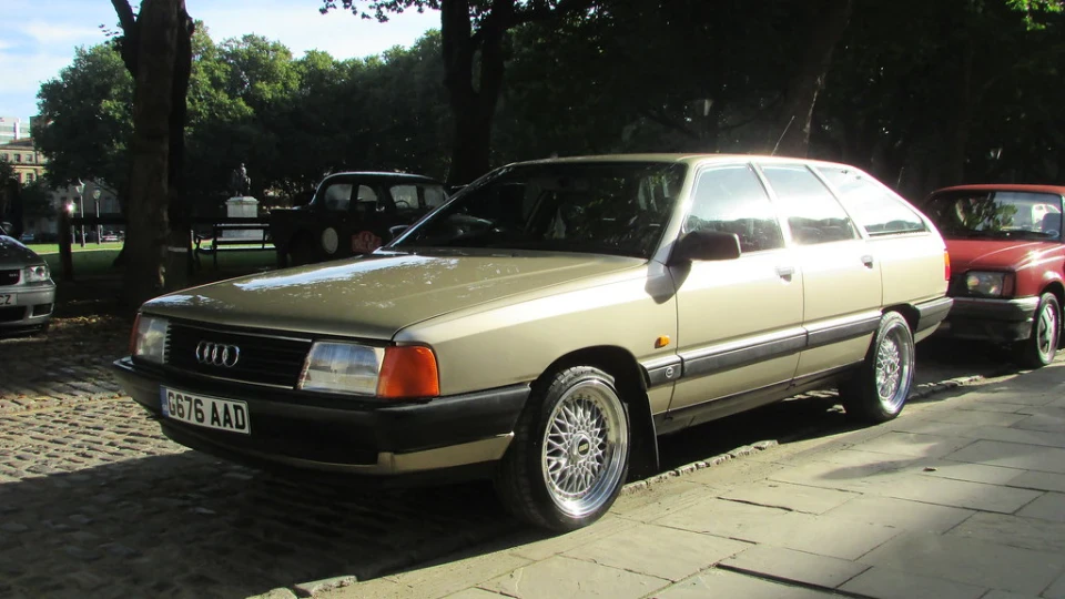 Audi 100 Дизельний Паровоз
