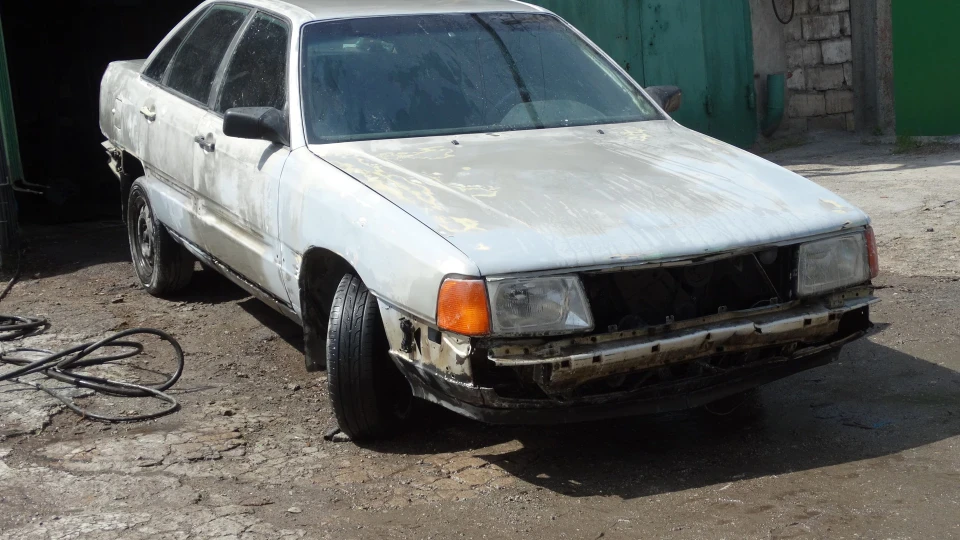 Audi 100 дрин 3