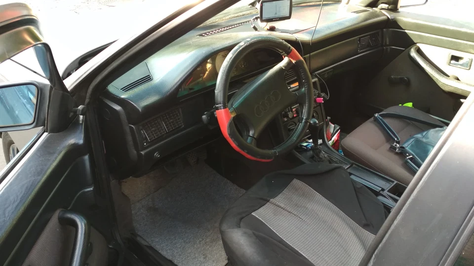 Audi 100 Фрау 2.0Е 4