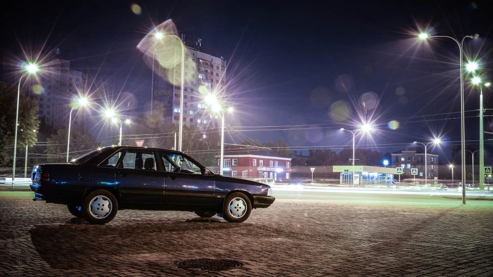 Audi 100 Gewaltigkeit 2.3 дідусь 4