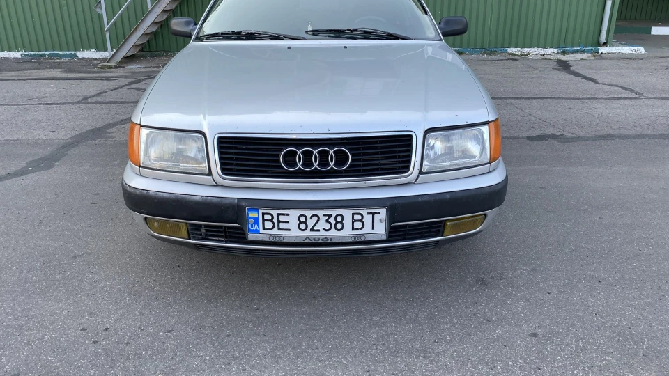 Audi 100 Invent Jetronic 3