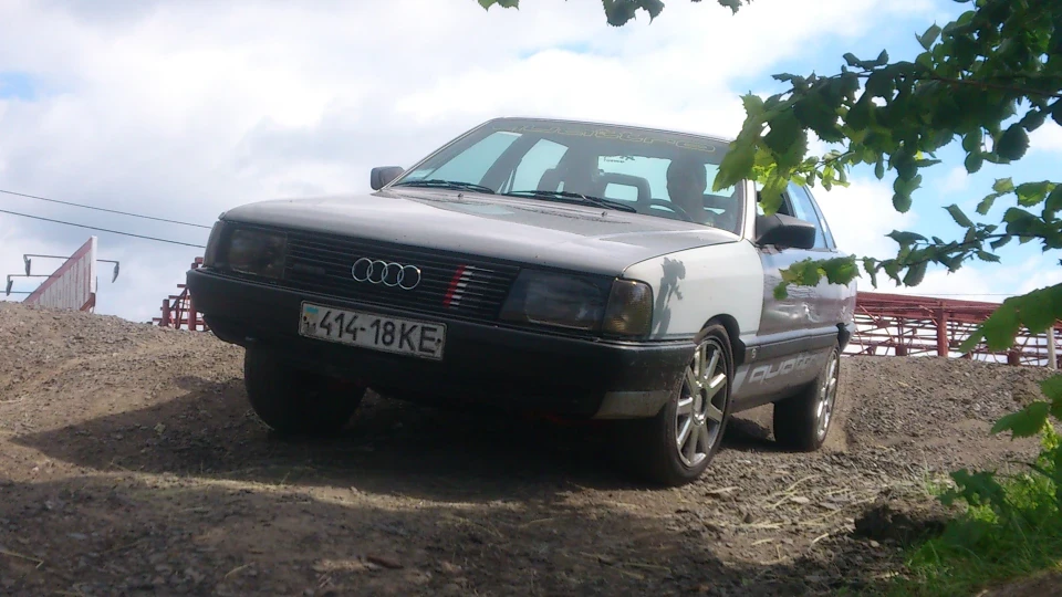 Audi 100 Улюблена quattro4ка 2