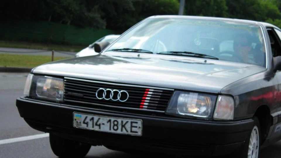 Audi 100 Улюблена quattro4ка 3