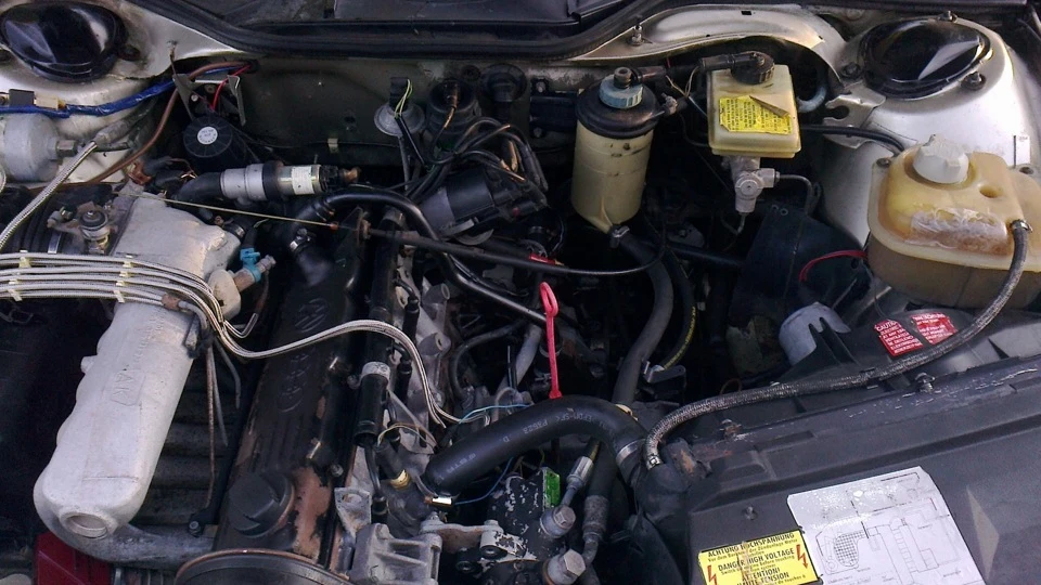 Audi 100 (*німецька сталь*) 4