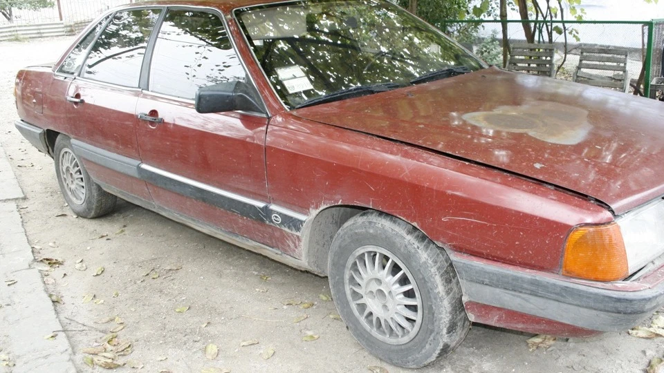 Audi 100 Невбиваємо танк 4
