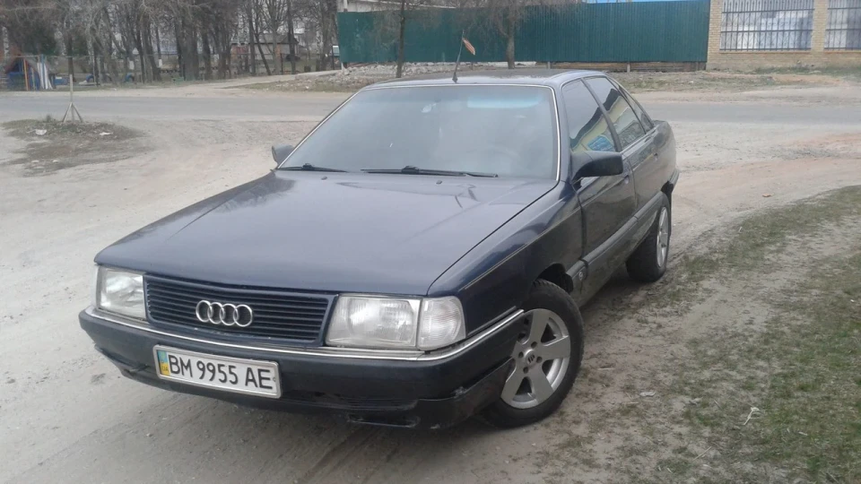Audi 100 Перехідна 3