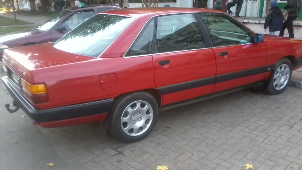 Audi 100 quattro Червоний торнадо 4