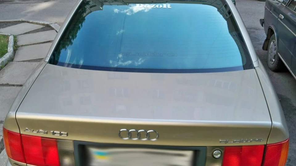 Audi 100 Quattro 2