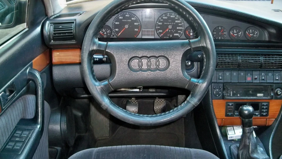 Audi 100 Quattro 4