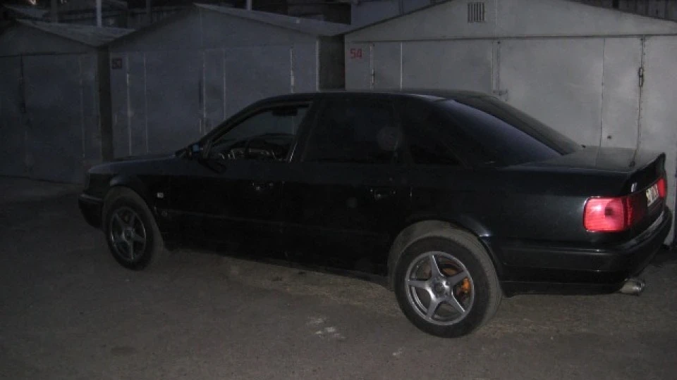 Audi 100 Qvattro BLACK 4
