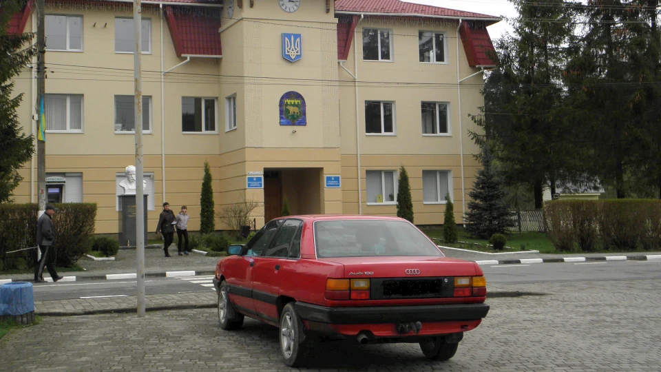 Audi 100 ракета 4