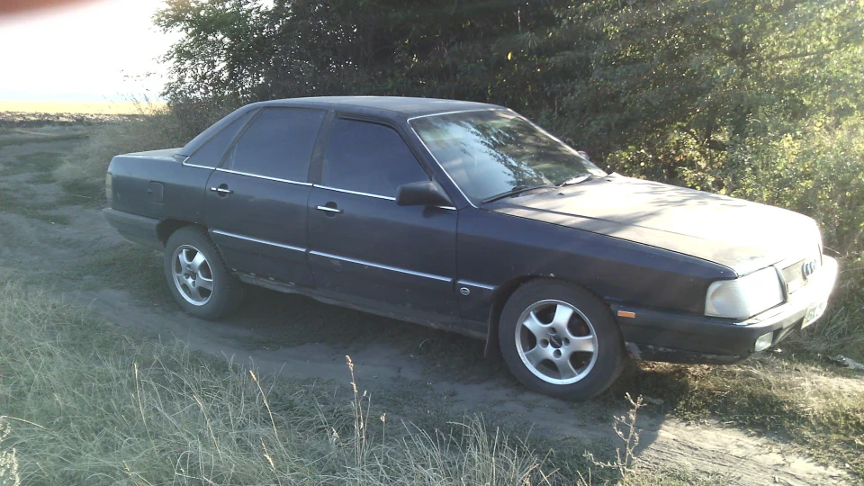 Audi 100 Темний Синій Зухвалий!!! 4