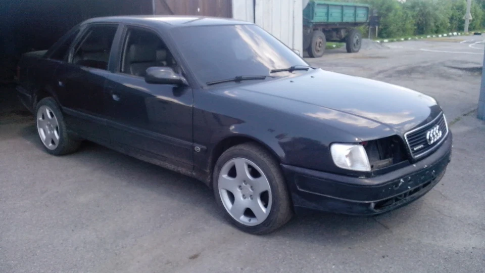 Audi 100 "the Black Pearl" Qattro 3