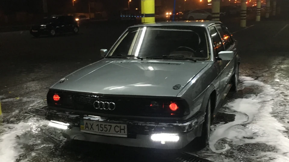 Audi 100 V6 2,8 30v Аська 2