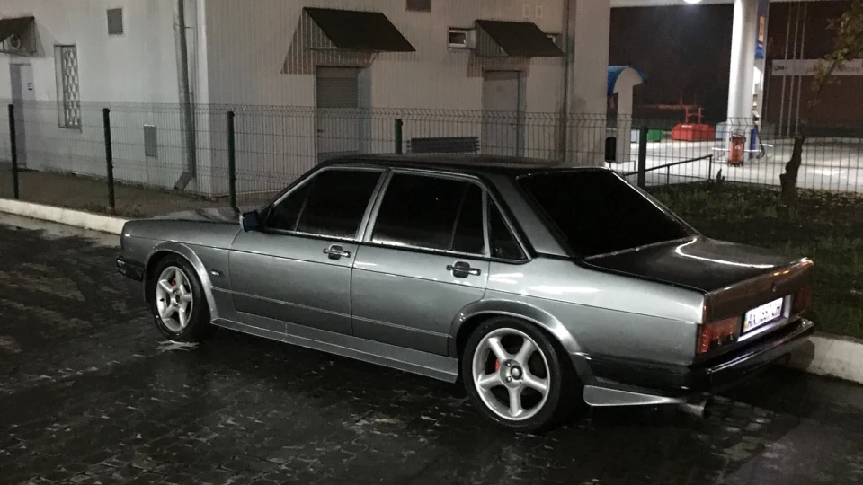 Audi 100 V6 2,8 30v Аська 3
