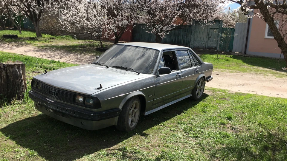 Audi 100 V6 2,8 30v Аська 4