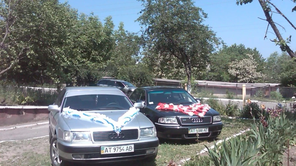 Audi 100 всюдихід ) 3