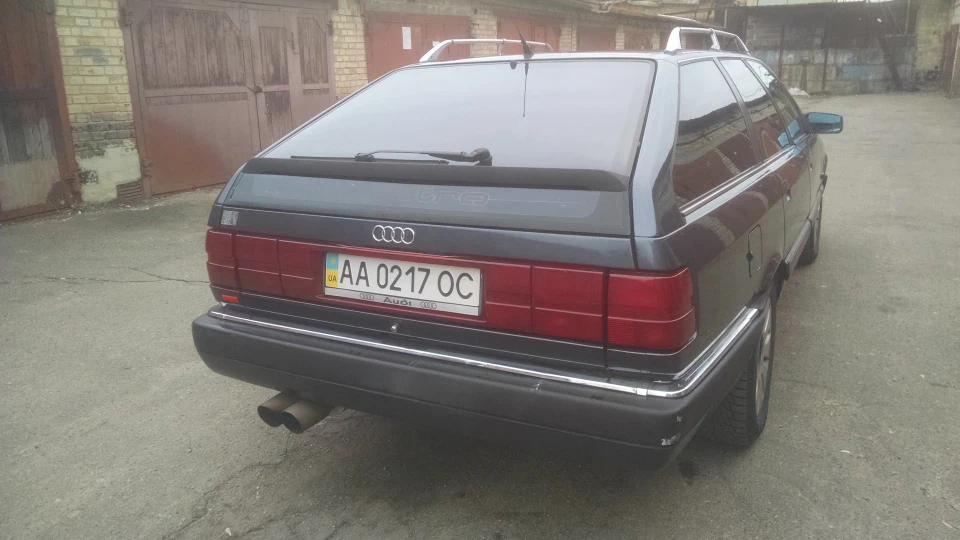 Audi 200 4