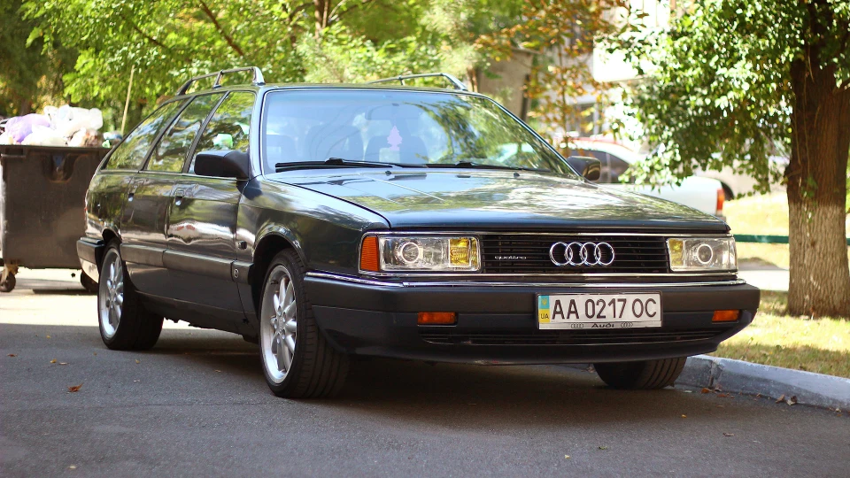 Audi 200 3B Avant 2