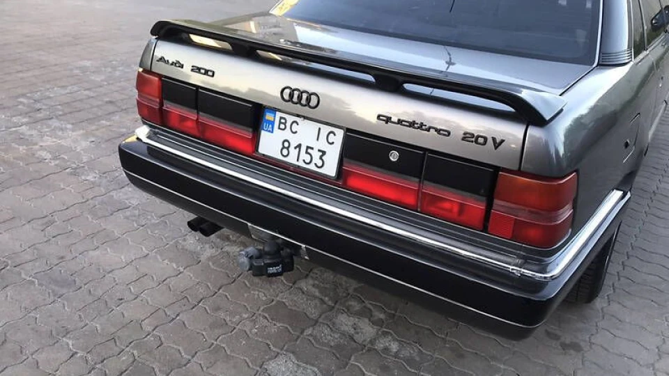 Audi 200 Quattro 5