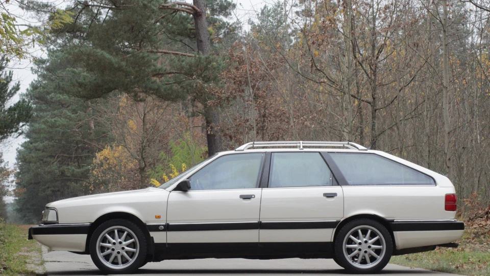 Audi 200 Сімейний сарай 2