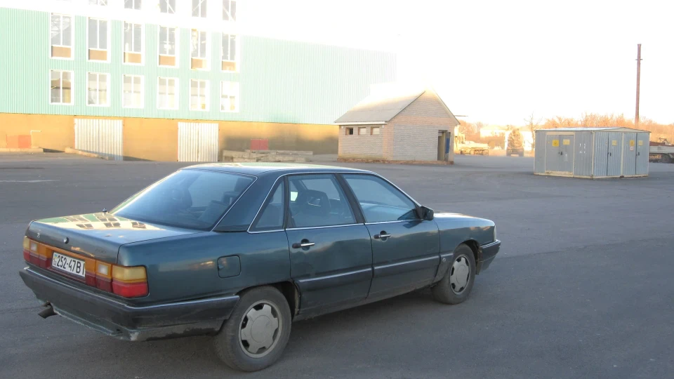 Audi 200 Старий Turbo чемодан* 4