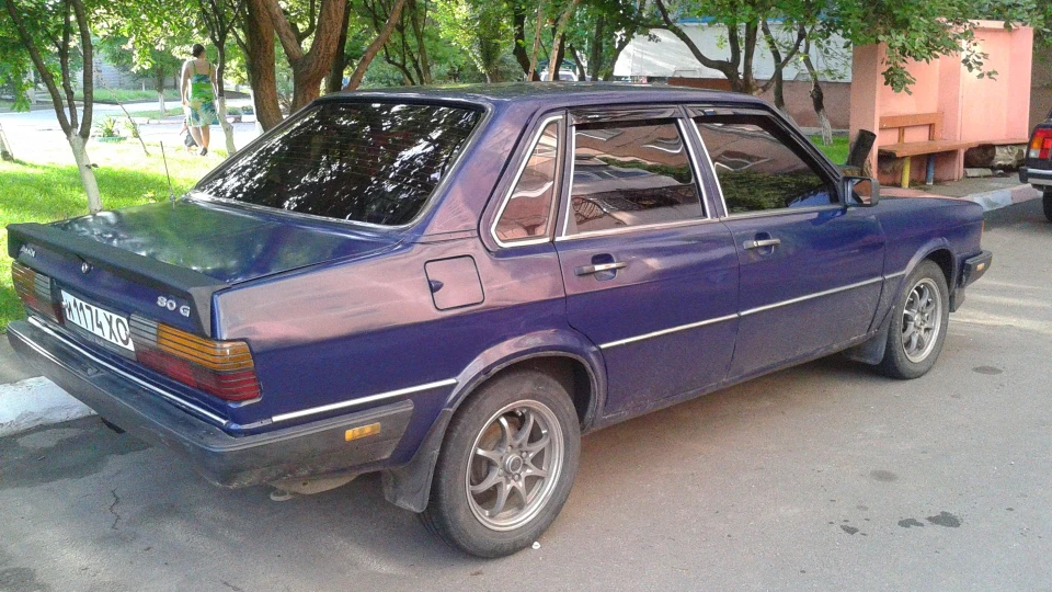 Audi 80 5