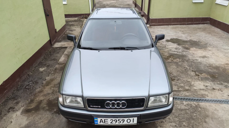 Audi 80