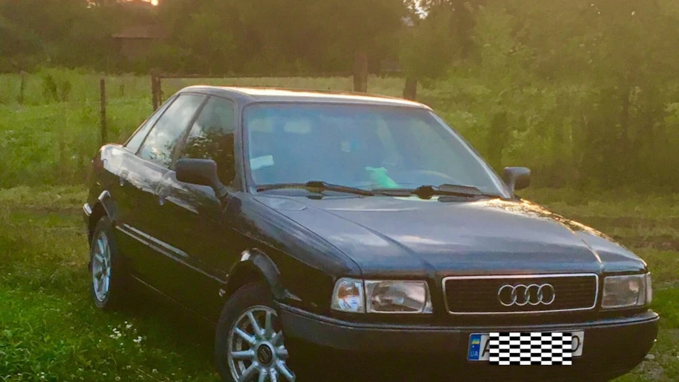 Audi 80