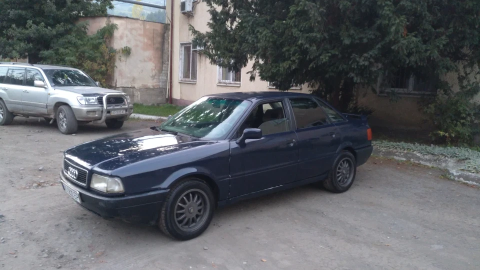 Audi 80 2