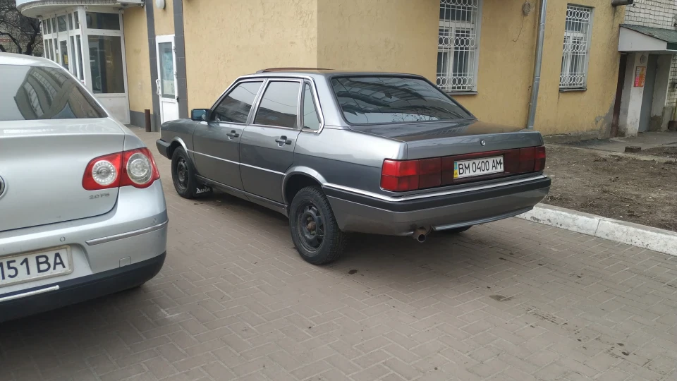 Audi 80 4