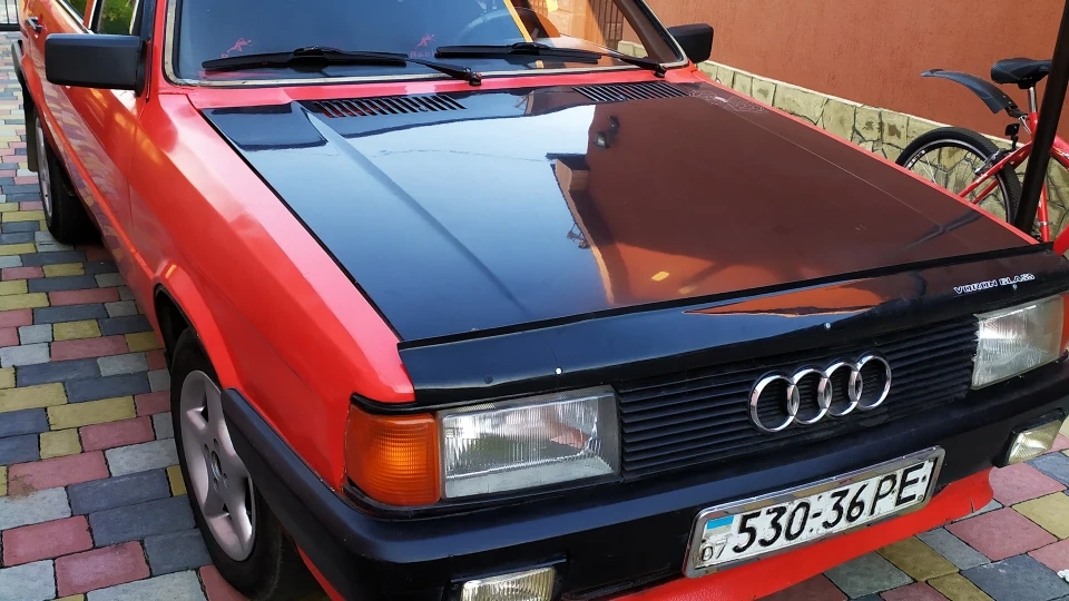 Audi 80